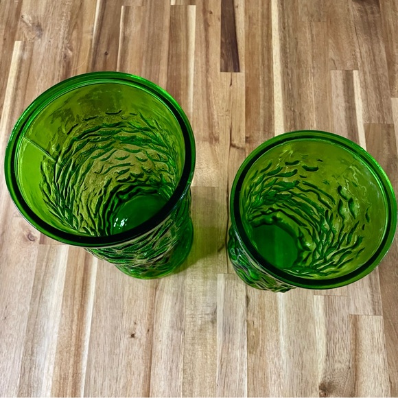 VTG Hoosier Glass Crinkle Green Vases 70’s Textured Swirl & Ribbon Mid Century - Picture 5 of 10